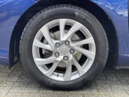 Toyota Auris 1.8 Hybrid CVT Active / Allseasonbanden / Climate en cruisecontrol! /