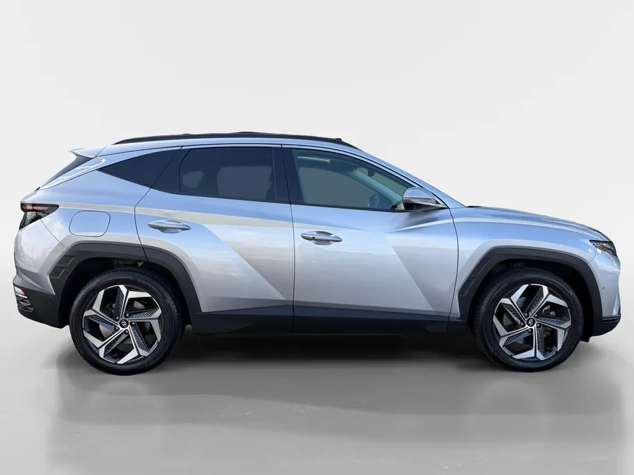 Hyundai Tucson 1.6 T-GDI PHEV Premium Sky 4WD | SOH 89,6%| Zeer nette auto | Zeer compleet | Open dak | Dealer onderhouden | 62 km range |