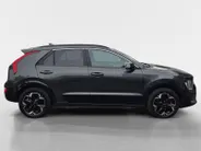 Kia Niro EV Edition 64.8 kWh | Afneembare Trekhaak | Climate Control | Cruise Control | Camera | Navigatie | Stoelverwarming | Stuurverwarming |