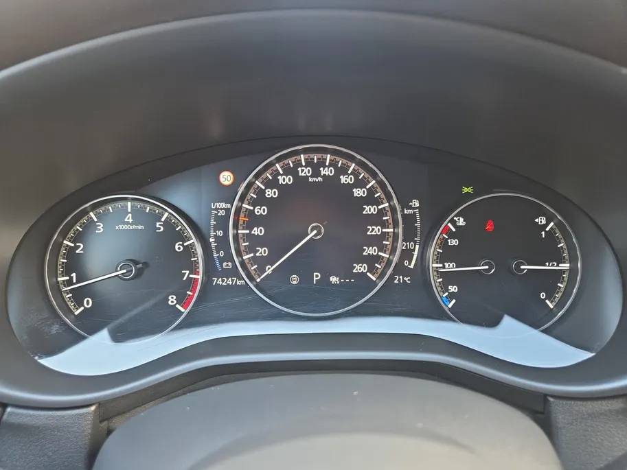Mazda CX-30 2.0 e-SkyActiv-X M Hybrid Luxury | Automaat| Dealeronderhouden | Stoelverwarming | Bose |  Zeer nette auto | Lederen interieur | BLIS | Adaptive cruise control | Camera | carplay |