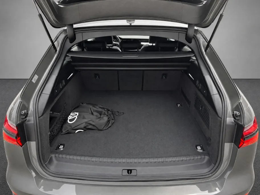 Audi A6 S edition Competition 50 TFSI e 299 PK · Assistentiepakket Tour · Glazen panorama dak · B&O Premium 3D ·