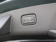 Kia Seltos 1.6 T-GDi DCT7 X-Line Demo Edition | Stuur-/stoelverwarming + ventilatie | 360 Camera | Leer | Elek. stoelverstelling | Telefoonlader | LED | 19' LM |
