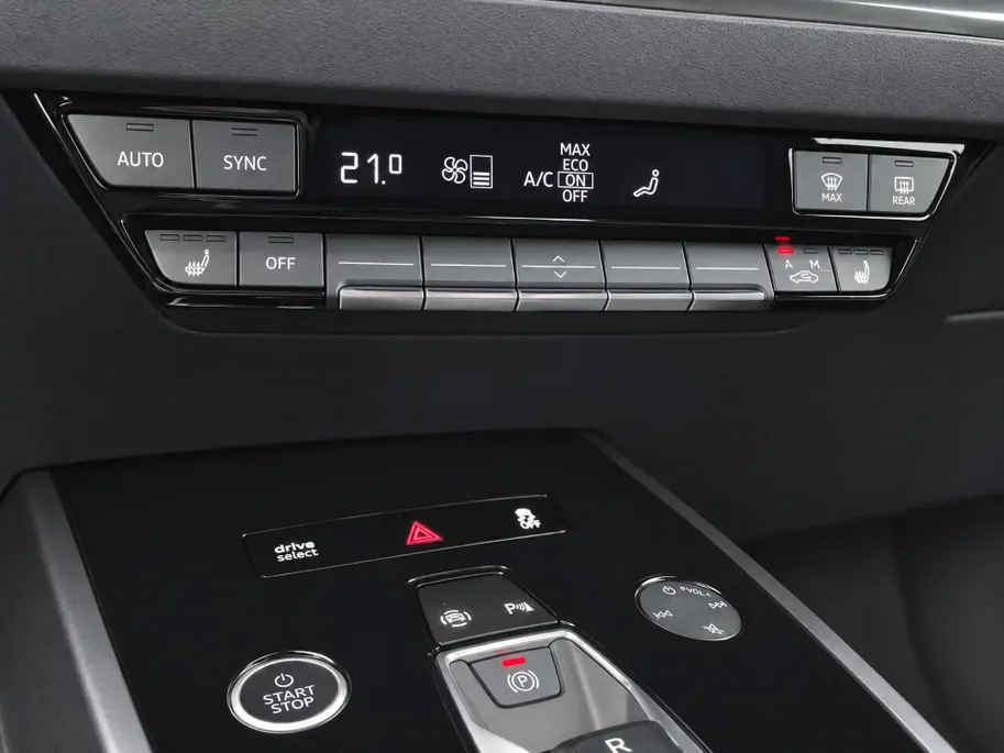 Audi Q4 Sportback e-tron 45 S Edition 82 kWh 210kW/286PK · Leder · Stoelverwarming · Navigatie · Apple/Android Car Play ·