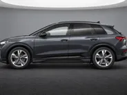 Audi Q4 Q4 S edition performance 286 PK · Glazen panoramadak · Tech plus · Trekhaak elek. wegklapbaar