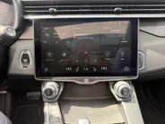 Lynk & Co 01 1.5 | Plug-in hybrid | 1800kg Trekgewicht | 69km Elek. Actieradius | Apple Carplay/Android Auto | BLISS | Panoramadak | 360° Camera | 12 Maanden BOVAG Garantie |