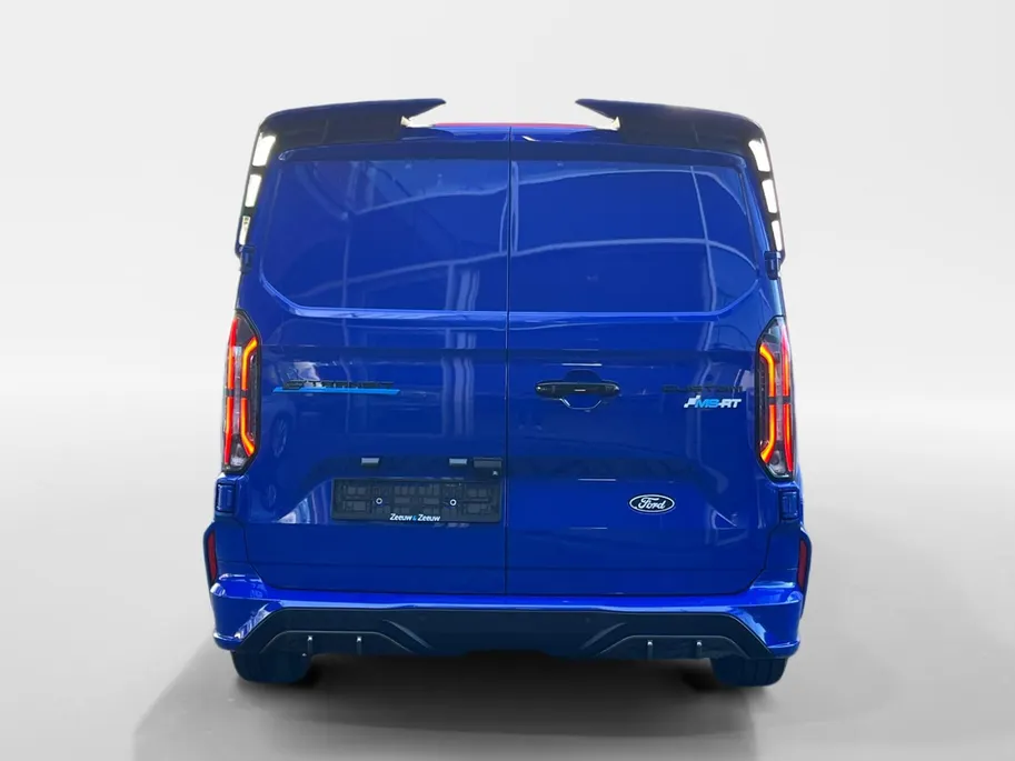 Ford E-Transit Cust. 320 L2H1 MS-RT 71 kWh DC | Te Bestellen | Uniek | Financial lease vanaf 0,99% Rente | 360 Camera | Elek. Schuifdeuren | Elek. Trekhaak | 2300KG Trekgewicht |