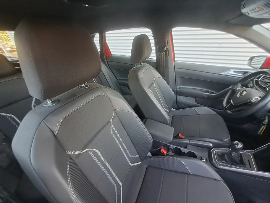 Volkswagen Polo 1.0 TSI Highline ECC | LM Velgen | Bluetooth