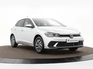 Volkswagen Polo 1.0 TSI 95pk Life Edition · Camera · Apple/Android Car Play · P-Sensoren · 15'' Inch · Prijs is inclusief inruilpremie · MEGA SALE