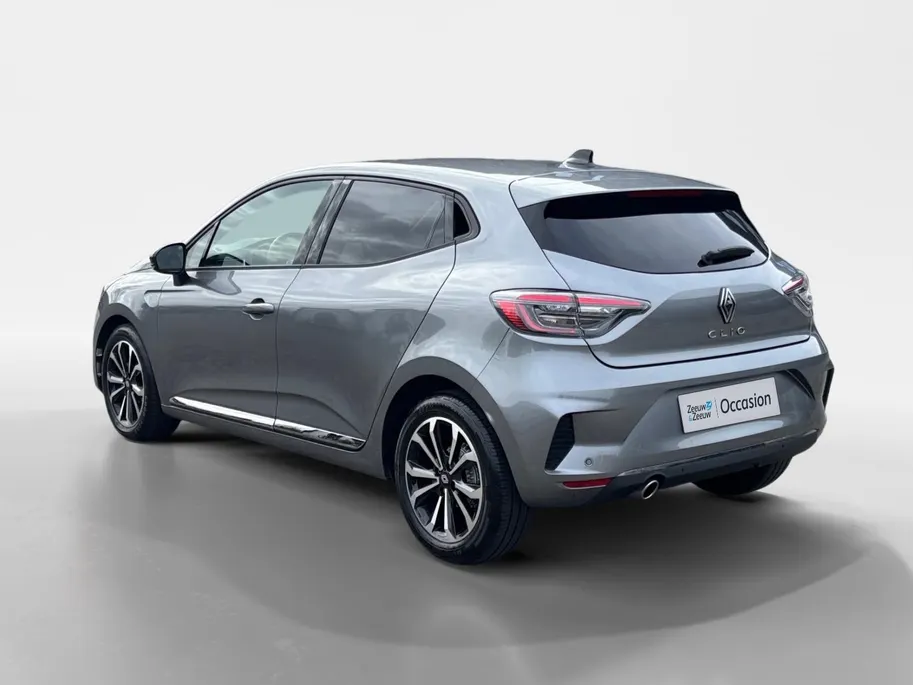 Renault Clio 90PK TCe GPF Techno | 9,3' Navi | Climate Control | Apple CarPlay/Android Auto | Camera | Cruise Control | Parkeersensoren | Full LED | Lichtmetalen Velgen | Digital Cockpit | Licht & Regen Sensor |