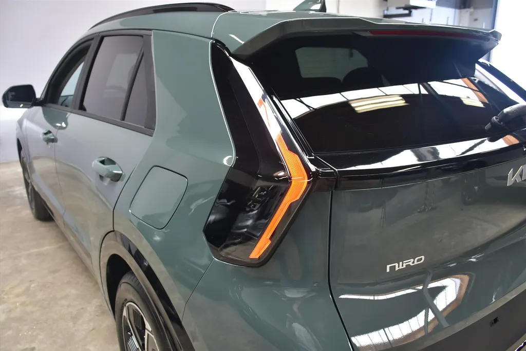 Kia Niro 1.6 GDi Hybrid 138pk DCT6 DynamicLine Direct leverbaar!