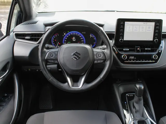 Suzuki Swace 1.8 Hybrid Select Automaat | Cruise | Carplay/Android | Camera | Lm-Velgen