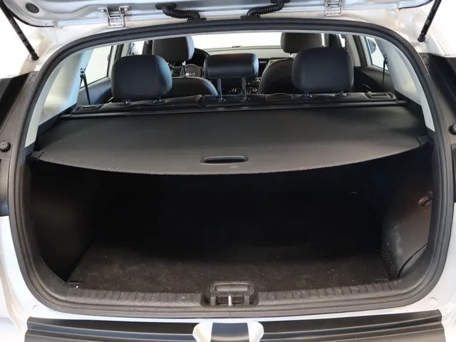 Kia Niro 1.6 GDi Hybrid First Edition