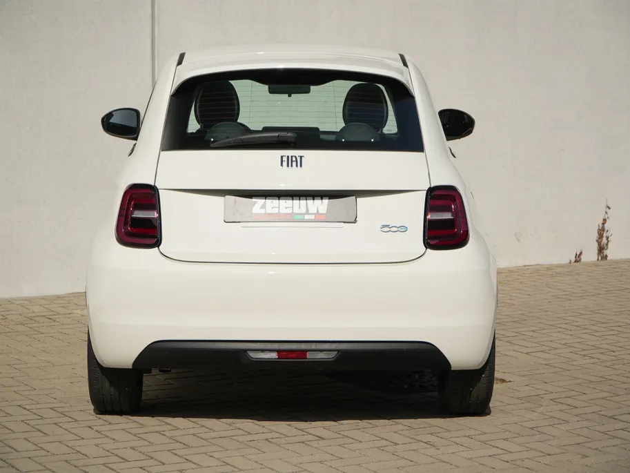 Fiat 500e 42 kWh | Carplay | Cruise | Clima | DAB | Bluetooth