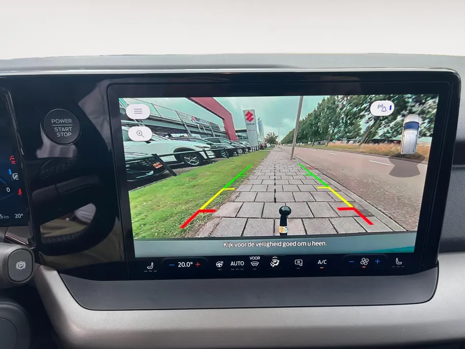 Ford E-Transit Courier Limited 44 kWh 136 pk | DEMO | Adaptive cruise control | Achteruitrij camera | Verdiepte tussenwand | Trekhaak | Navigatie | Direct leverbaar!