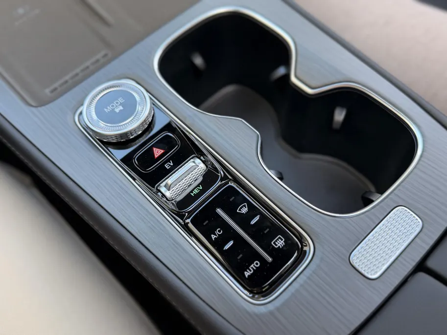 Chery Tiggo 8 1.5 Unique PHEV DRIVING ASSISTANCE I PANORAMA DAK I 7 PERS I VOL LEDER / ALCANTARA I APPLE CARPLAY / ANDROID AUTO I