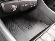 Hyundai Bayon 1.0 T-GDI Comfort | Als nieuw! | Automaat | Carplay! | Incl. 12 maanden garantie, APK, Onderhoudsbeurt etc. Premiumpakket gratis! |