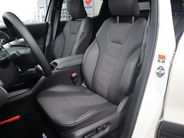 Toyota Urban Cruiser Executive 61 kWh