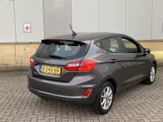 Ford Fiesta 1.0 EcoBoost 100 pk Titanium 5-deurs Navigatie - Apple Carplay/ Android Auto - Active Park Assist