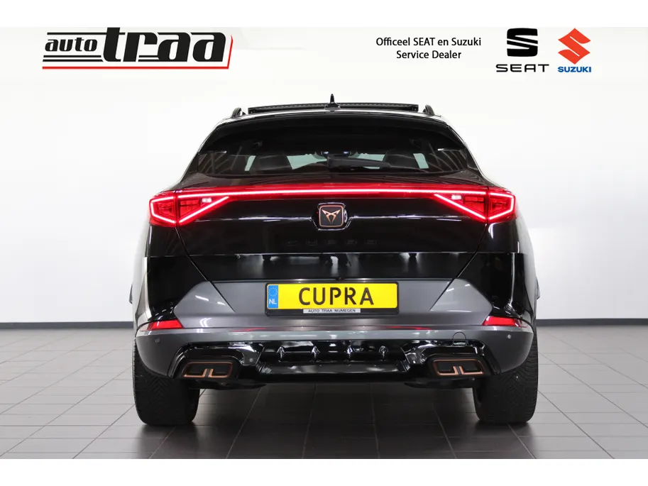 CUPRA Formentor 1.4 e-Hybrid VZ Performance / PANO. / STOEL + STUUR VERW. / 19'' LMV /