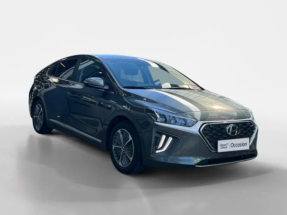 Hyundai IONIQ 1.6 GDi PHEV Premium 142PK | 52km elektrisch WLTP | Navigatie | Cruise Control | Climate Control | Apple Carplay & Android Auto | DAB radio | Keyless entry | Draadloze telefoonlader |