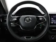 Škoda Scala 1.0 TSI 110pk DSG Ambition · Apple/Android Car Play · P-Sensoren · Cruise Control · Getint Glas · 17'' Inch ·