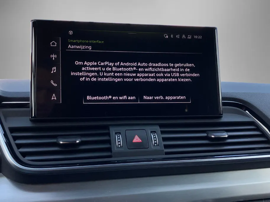 Audi Q5 50 TFSIe 220kW/299PK S Line · Panoramadak · Camera · Apple/Android Car Play · Adaptive Cruise Control · Navigatie · Drive select