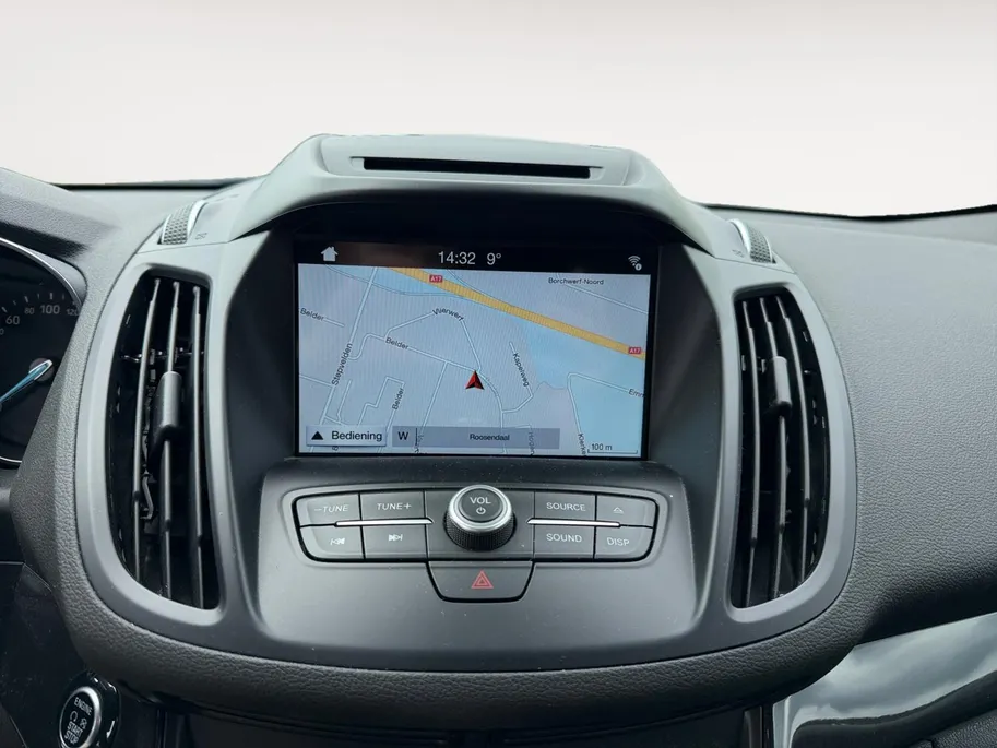 Ford Kuga 1.5 EcoBoost ST Line | INCL.Winter en zomerset!! | Navigatie | NU Rijklaarprijs! Incl.12 Maanden, APK, Onderhoudsbeurt etc! Premiumpakket gratis!
