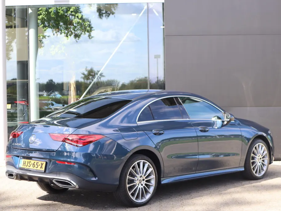 Mercedes-Benz CLA 250 e Premium Plus l Carplay l Privacy glass l Stoelverwarming