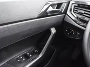 Volkswagen Polo 1.0 TSI 95pk Life Edition · Camera · Apple/Android Car Play · P-Sensoren · 15'' Inch · Voorraad OUTLET · Prijs is inclusief inruilpremie · MEGA SALE