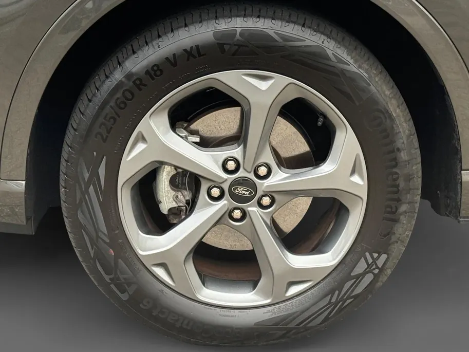Ford Kuga 2.5 PHEV ST-Line | Schuif/Kantel Dak | Adaptieve Cruise Control | Elek. Trekhaak | 2100 KG Trekgewicht | Winter Pack |