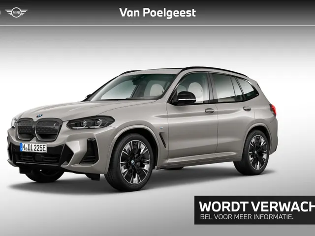 BMW iX3