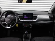 Kia Stonic 1.0 T-GDi MHEV DynamicLine | Camera | Clima | Cruise | Navi | 15' LM | LED | PDC | Apple Carplay/Android Auto |