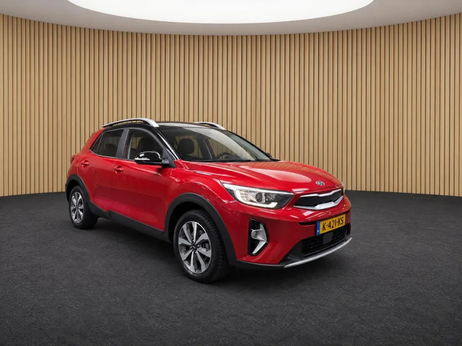 Kia Stonic 1.0 T-GDi MHEV DynamicPlusLine Dealer onderhouden | Trekhaak | Climate control | Navigatie |