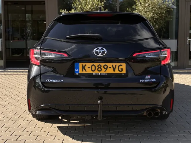 Toyota Corolla Touring Sports 2.0 Hybrid GR-Sport | Panoramadak | JBL | Trekhaak