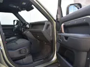Land Rover Defender X 110 P400e
