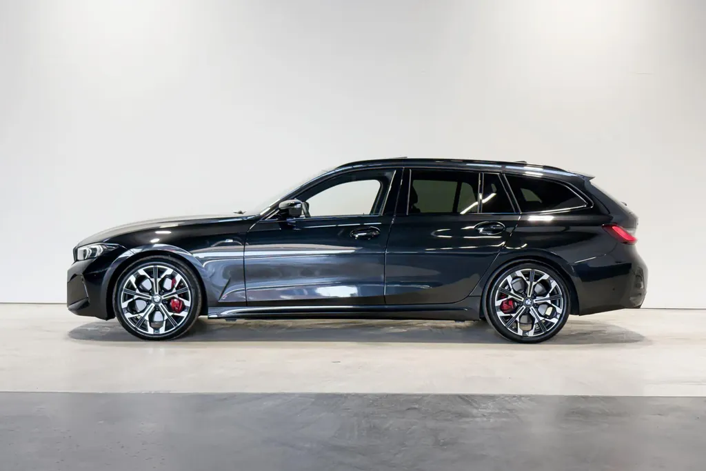 BMW 3 Serie Touring 330i xDrive