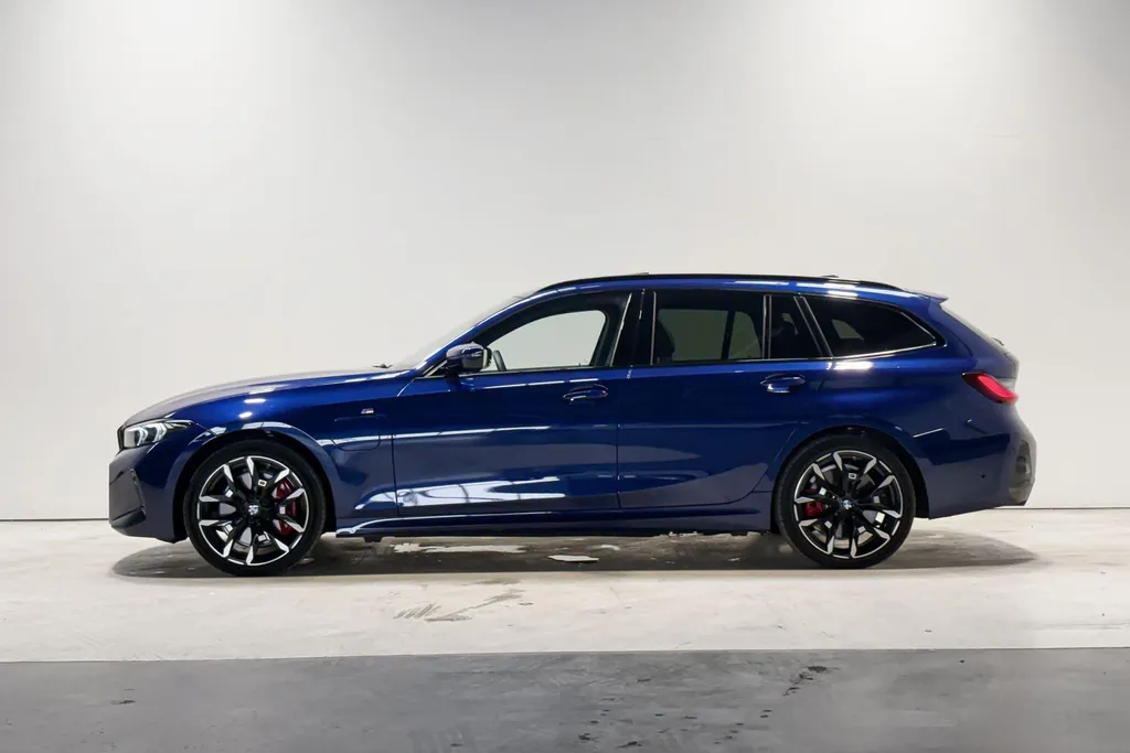 BMW 3 Serie Touring 330e Innovation Pack M Sport Edition