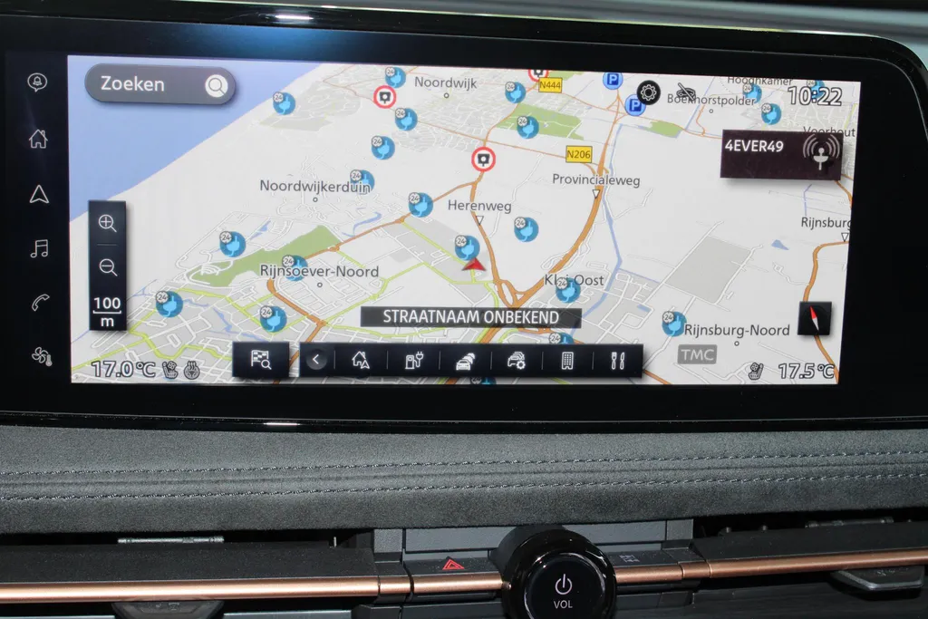 Nissan ARIYA Evolve 66 kWh | 22KW Lader| Afneembare trekhaak| Apple carplpay& Android auto| 360grd Camera| Stoelverwarming en verkoeling| Elektrisch verstelbare stoelen| Luxe bekleding| Dealer onderhouden|