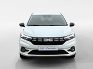 Dacia Sandero 90PK TCe Journey | Camera | Armsteun | Climate Control | Parkeersensoren | Apple CarPlay/Android Auto | Licht & Regen Sensor | Cruise Control | Lichtmetalen Velgen | Full LED |