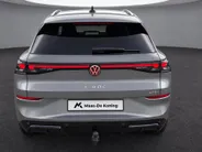 Volkswagen T-Roc 1.5eTsi/150PK R-Line · Trekhaak · Navigatie · Camera + Parkeersensoren · Stoelverwarming · Apple/Android Car Play · Garantie t/m 19-01-2028