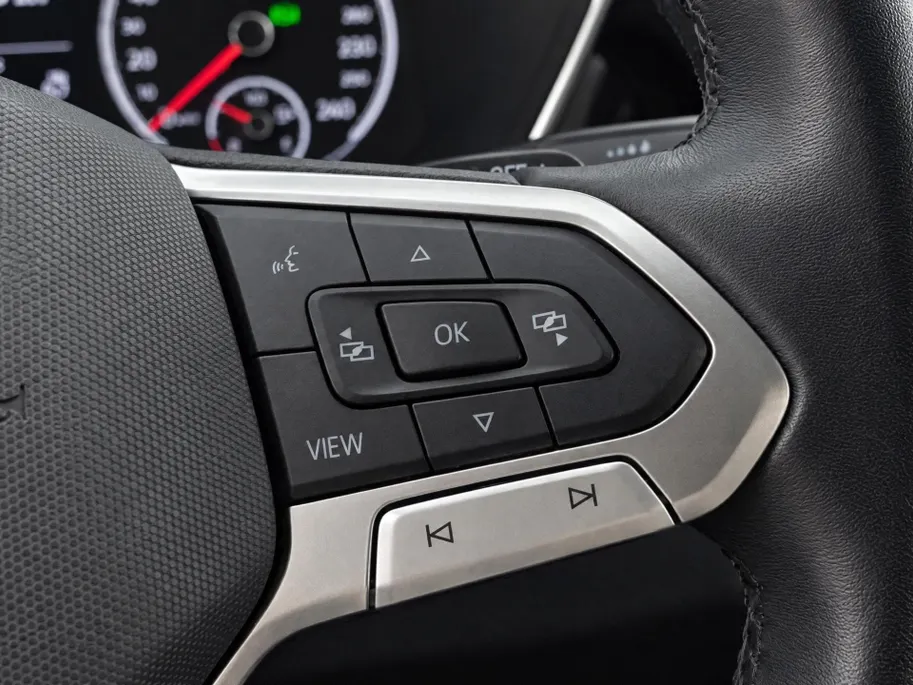 Volkswagen T-Cross 1.0 TSI 110pk DSG Style · Apple/Android Car Play · Keyless · Stoelverwarming · Alarmklasse 3 · ACC · P-Sensoren ·