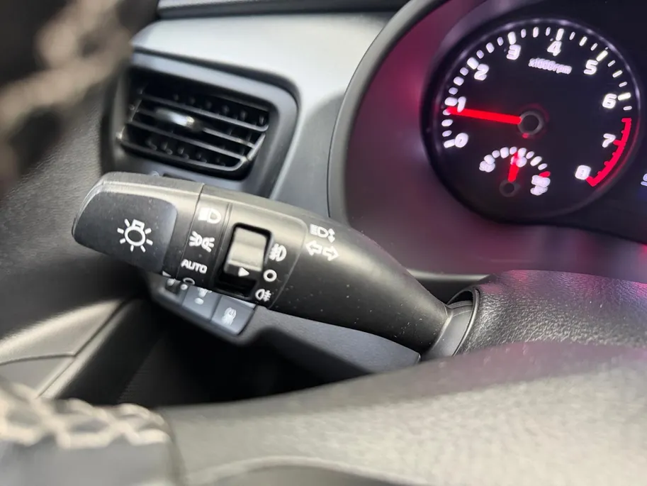 Kia Rio 1.0 TGDI DynamicLine Dealer onderhouden | Navigatie | Achteruitrijcamera | Trekhaak | Airco |