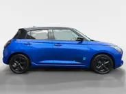 Suzuki Swift 1.2 Style Smart Hybrid | BSM | CLIMATE CONTROL | ZWARTE LOGOS | DEMO DEAL! |