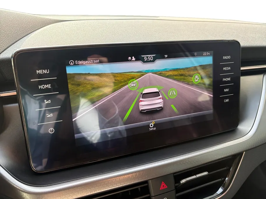 Škoda Kamiq 1.0 TSI Business Edition | Navi | Parkeersensoren V+A | Virtual Cockpit | Lichtmetalen Velgen | Premium Sound System | Keyless Go | Apple Carplay | Android Auto | 12 maanden Bovag Garantie