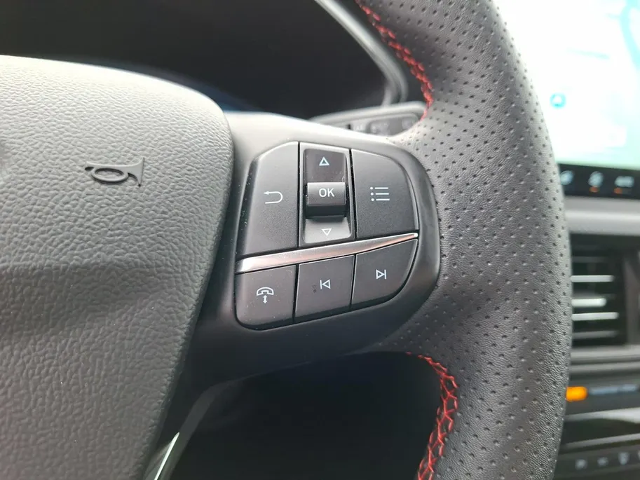 Ford Kuga 2.5 PHEV ST-Line | Winterpack | Driver assistance pack | NL auto