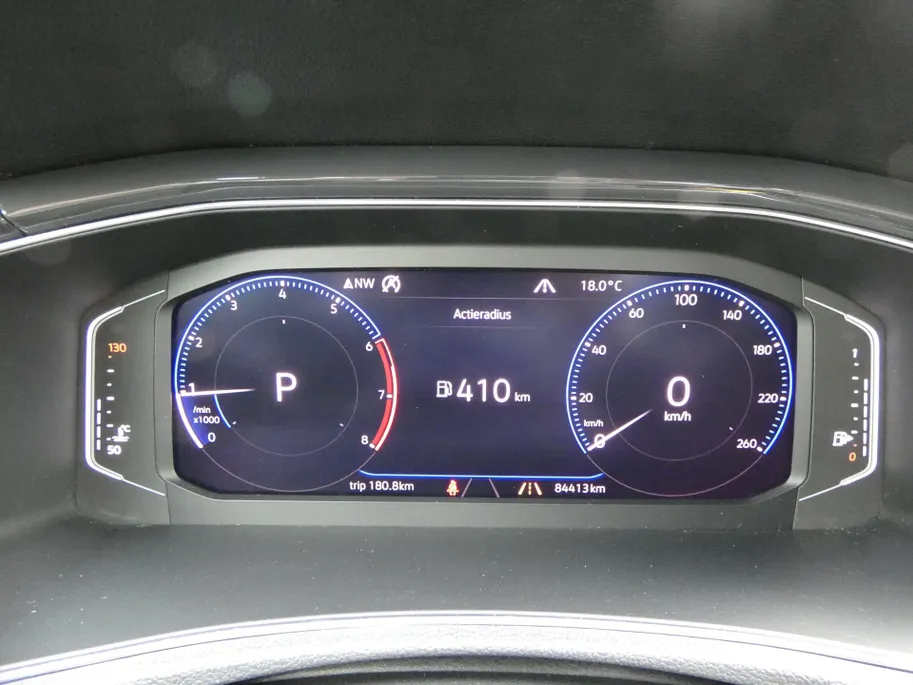 Volkswagen T-Roc 1.5 TSI 150pk 7-DSG T-Roc Business R / virtule cockpit