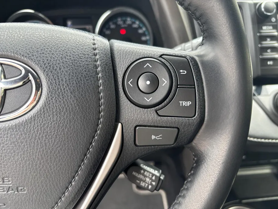 Toyota RAV4 2.5 Hybrid AWD Dynamic | Trekhaak | Camera | All Season | Navi | Garantie |