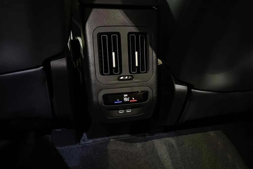 BMW iX3 40 eDrive