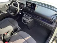 Hyundai Inster Evolve 49 kWh | Nieuw | Uit voorraad leverbaar | Zeer compleet | 360 km range | 360 graden camera | Hyundai Rotterdam - Noord |