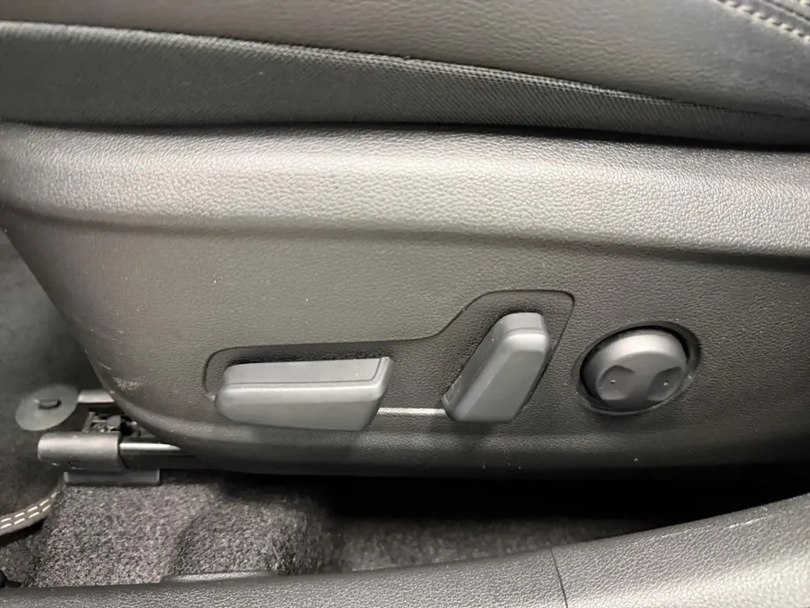 Hyundai Kona 1.6 HYBRID | PREMIUM | AUTOMAAT | NAVI | CAMERA |